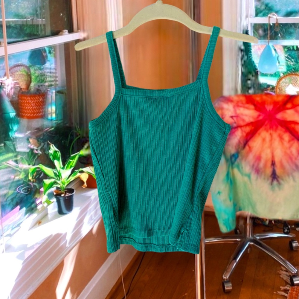 seafoam dainty tank ๐ - Picture 3 of 5